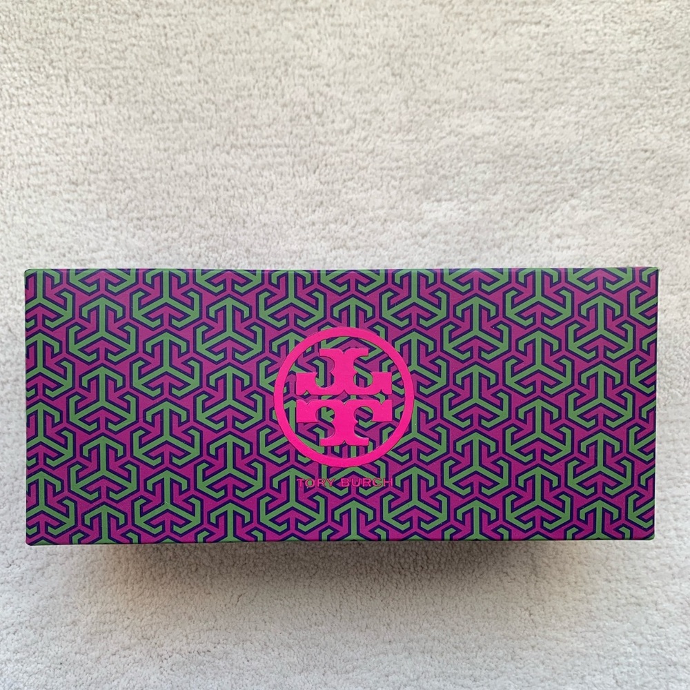Brand-new Tory Burch shoebox